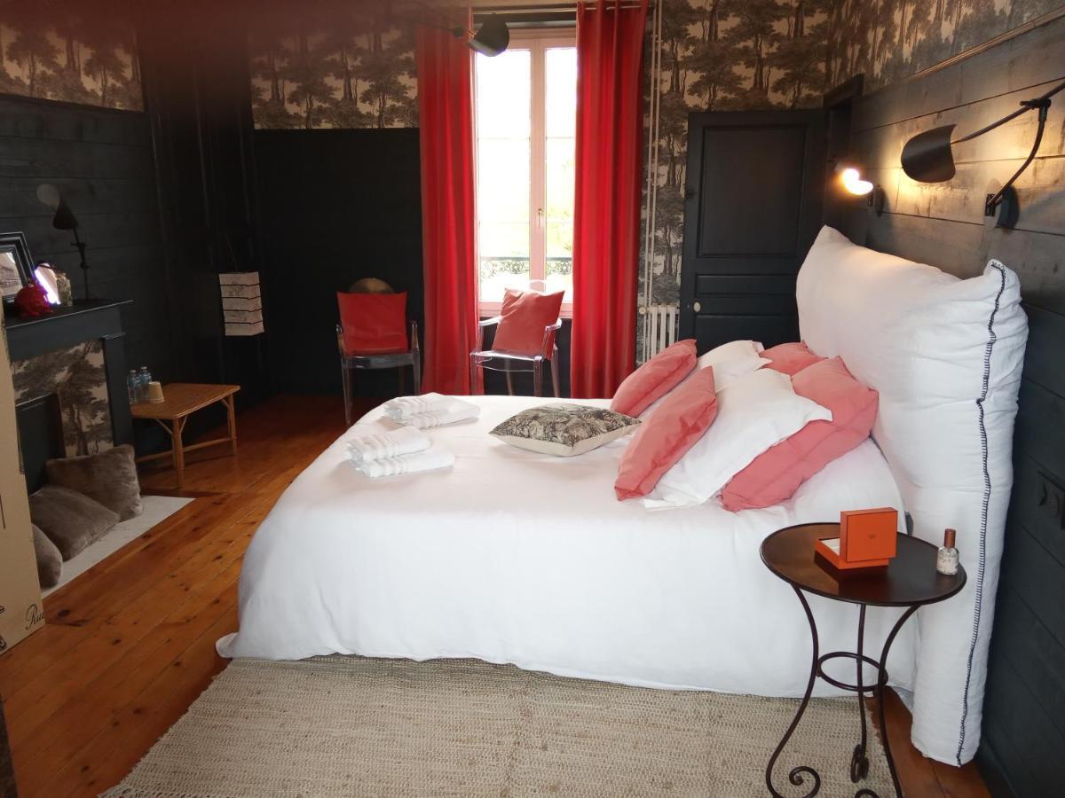 Les Mariesis Bed & Breakfast Osmanville Eksteriør bilde